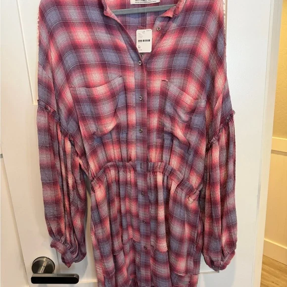 We The Free Pink and Gray Plaid Shirt - Picture 2 of 9